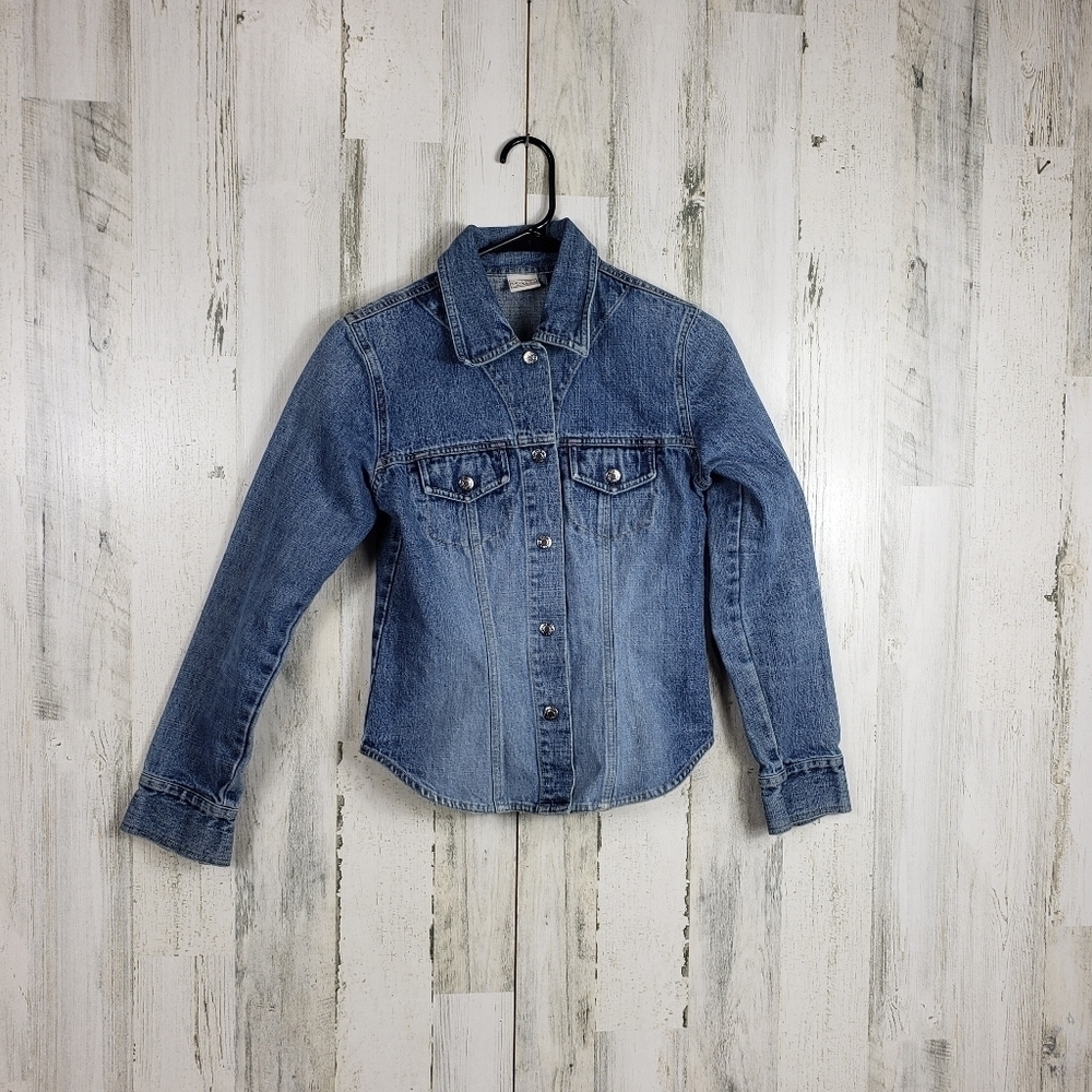 Arizona women's medium wash jean jacket size small
